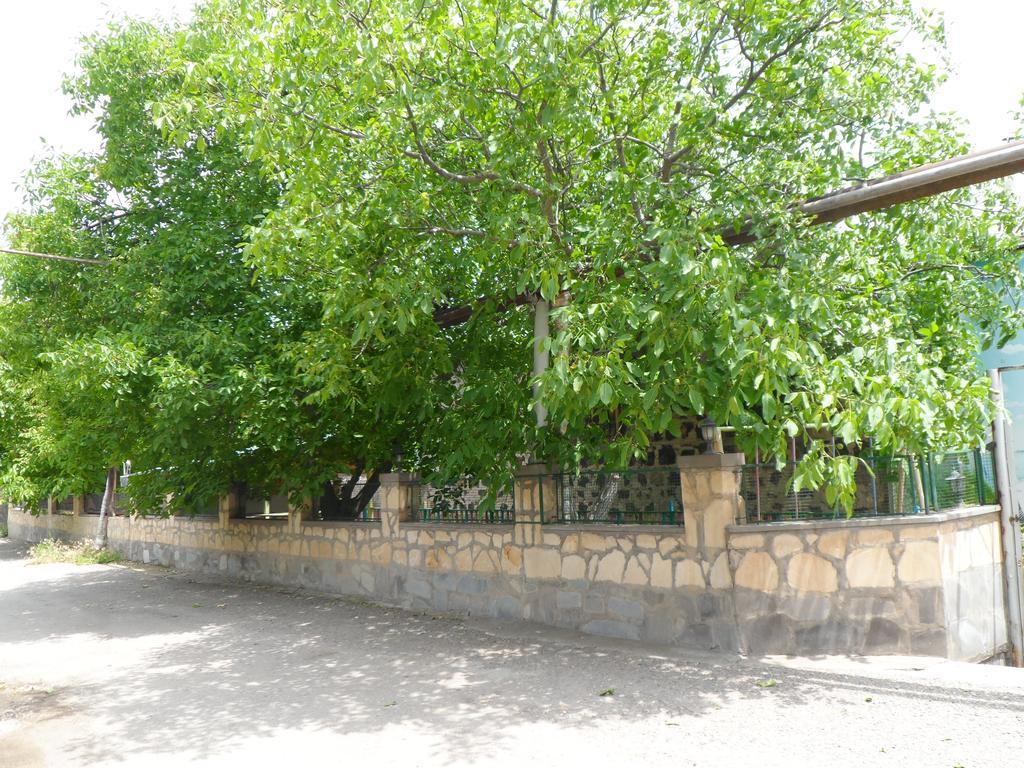 Guest House Nataly Yeghegnadzor Exteriér fotografie